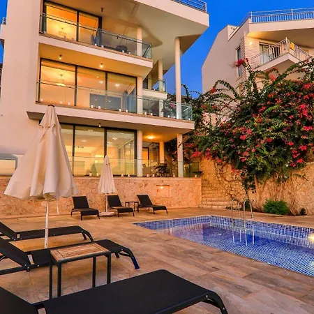 3 Bedroom - 1173 Villa *